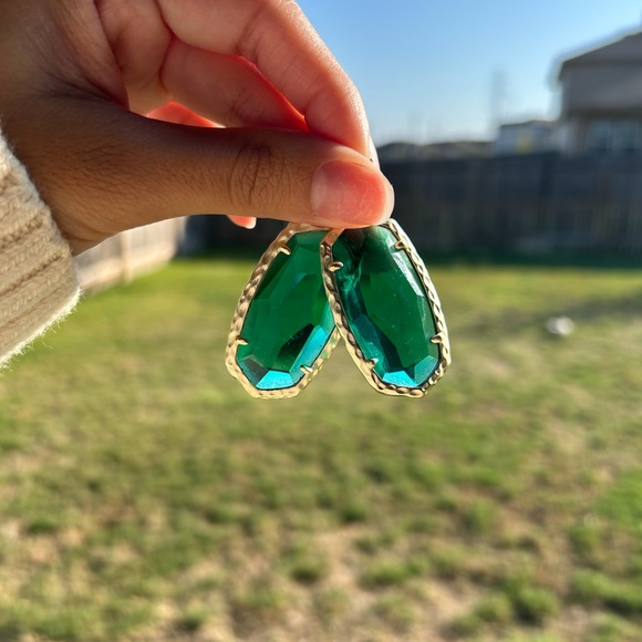 Kendra Scott Ella Hammered Gold Earrings - Picture 3 of 4